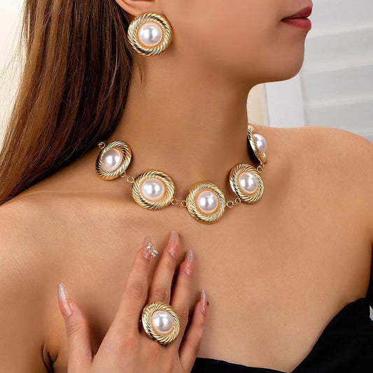 Regal Glow Pearl Necklace